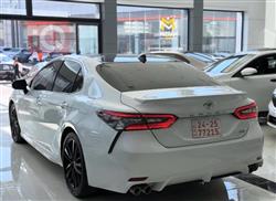 تۆیۆتا کامری